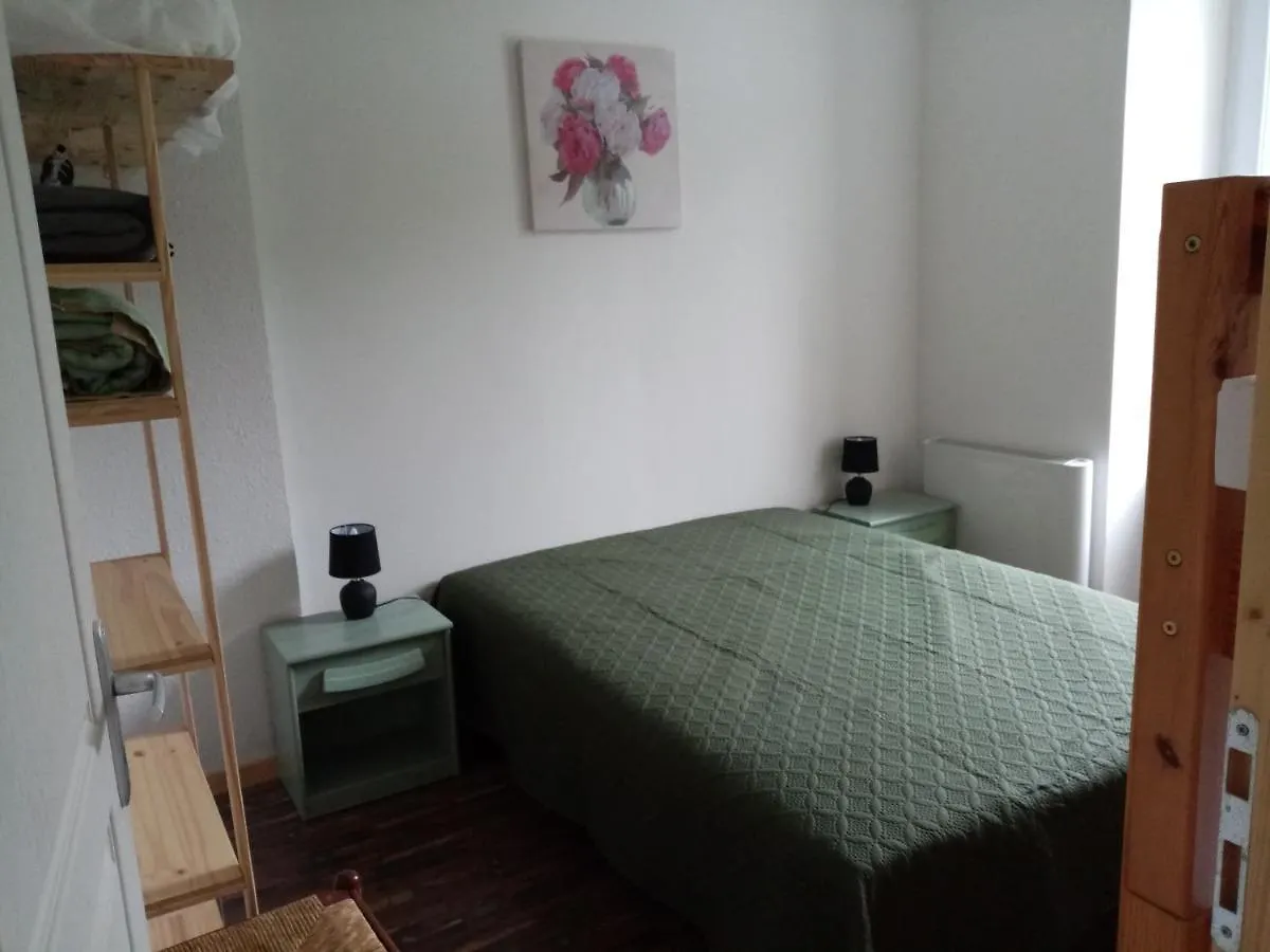 Gite Saint-Jacques Murat-sur-Vebre Apartment