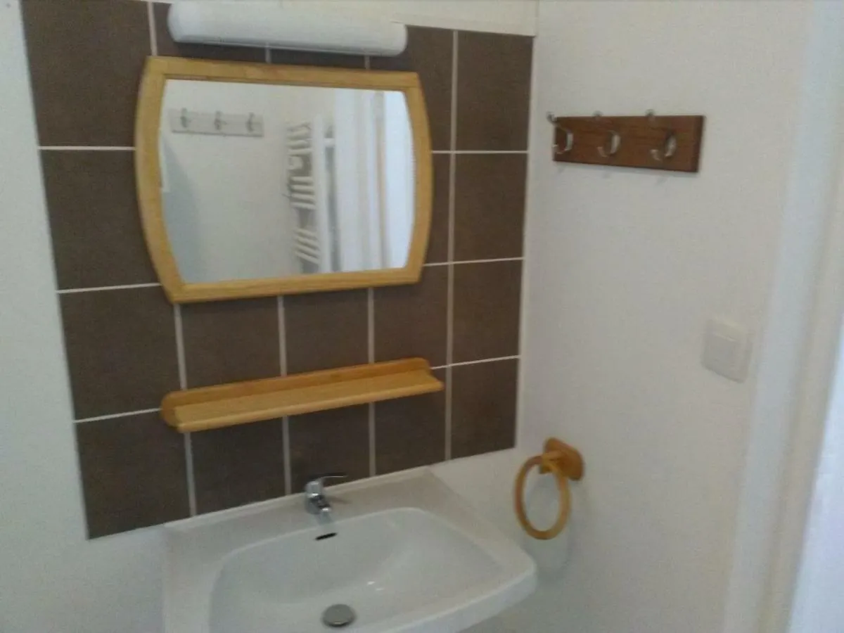 Apartment Gite Saint-Jacques Murat-sur-Vebre