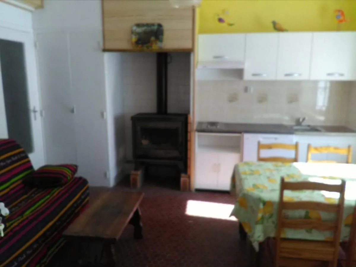 Gite Saint-Jacques Murat-sur-Vebre 0*,  France